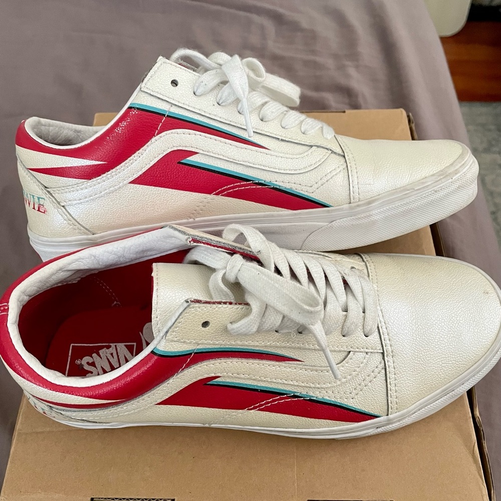 David Bowie vans